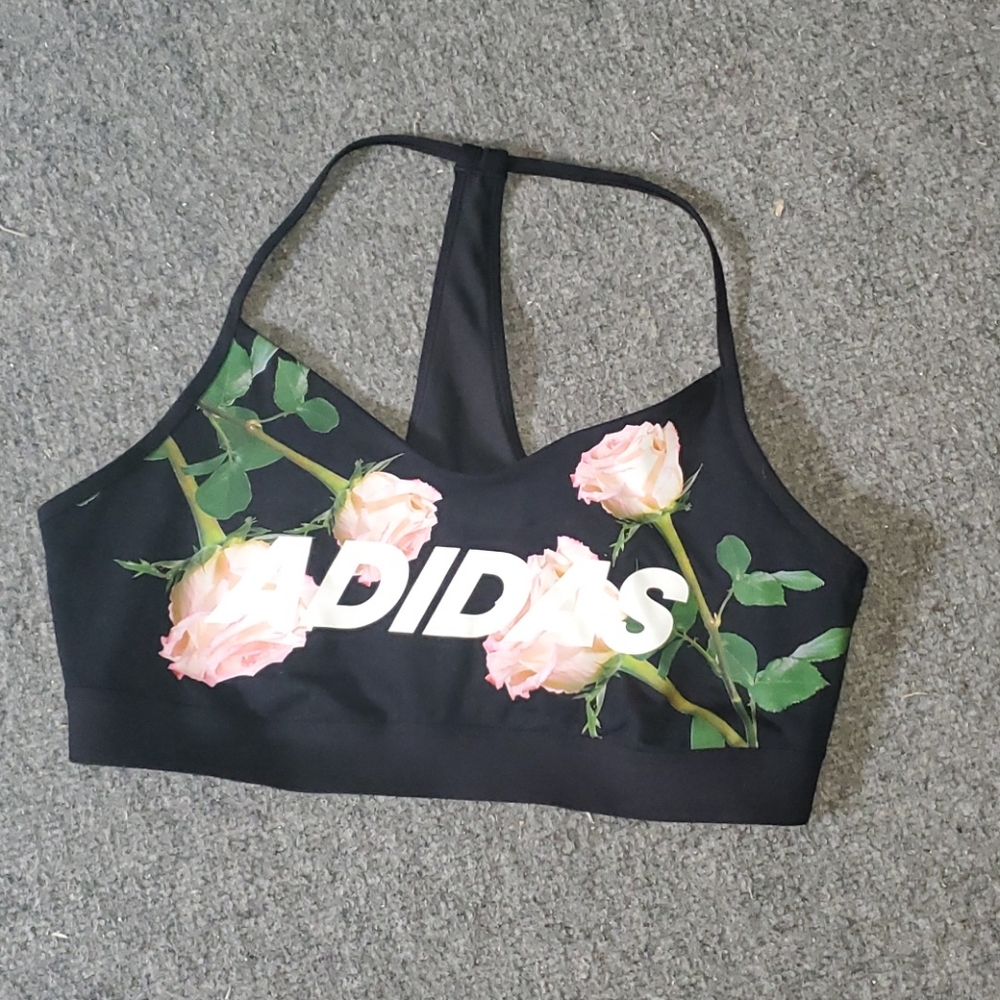 ADIDAS yoga top.      #3089